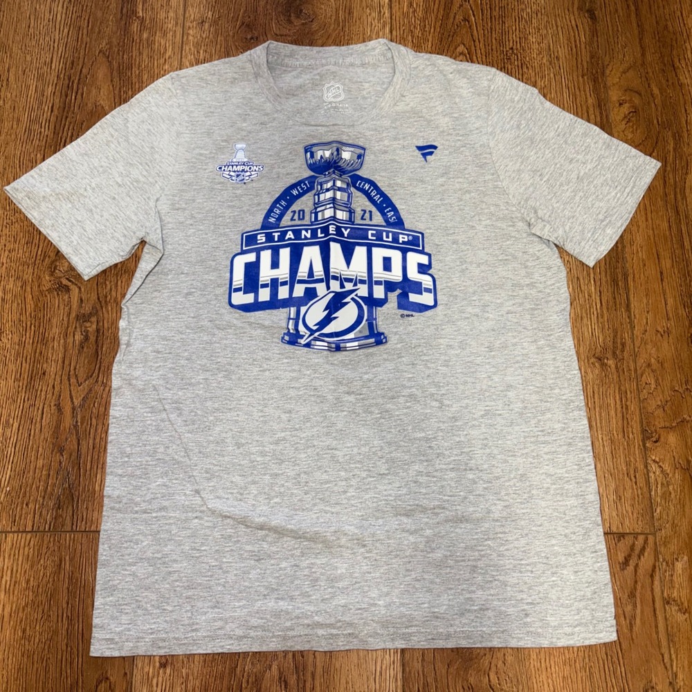 Fanatics Tampa Bay Lightning 2021 Stanley Cup Champs Youth L Gray T-Shirt hockey